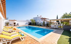 Villa Estrelicia - Pool - Free Wi-Fi - New In Booking